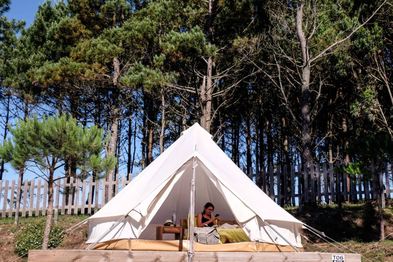 Un glamping para flipar con la isla secreta de las Rías Baixas