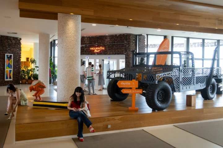 Hall del hotel Higueron de Fuengirola (Málaga).