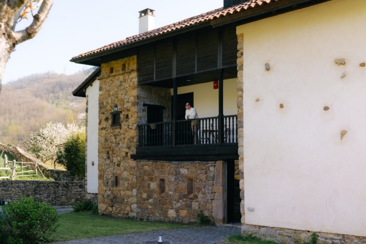 Balcón trasero del hotel Palacio de Arriba (Mieres, Asturias)