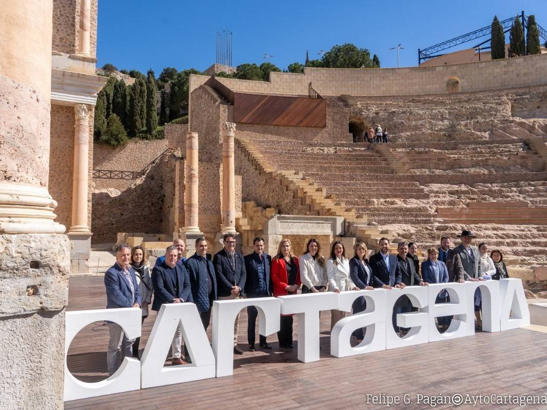 La Gala de entrega de Soles Guía Repsol llega a las calles de Cartagena y Murcia