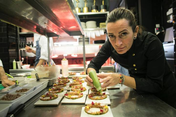 La primera vez que Begoña Rodrigo se puso un delantal, supo que quería ser cocinera. Foto: Eva Máñez.