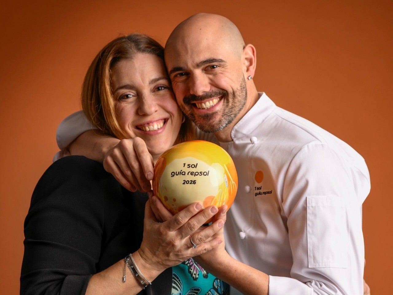 Beatriz Mendoza y Juan Carlos Zapatero, de Moderna Tradición (Logroño).