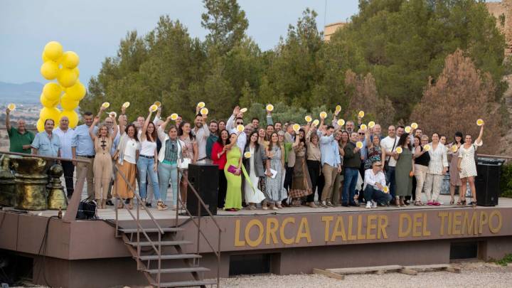 El gran tablero de ajedrez del Centro de Visitantes en el Castillo de Lorca ha sido el lugar elegido para la entrega de Soletes. Foto: Marcial Guillén