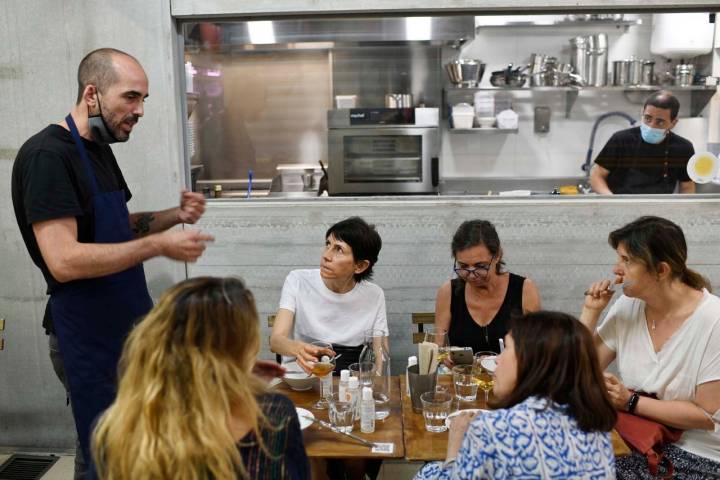 Javier Lafuente, uno de los chefs al frente de 'El 2 de Vallehermoso'