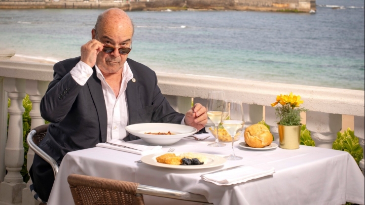 Antonio Resines te recomienda dónde comer en uno de los pueblos más bonitos de Cantabria: “Tienen cosas asombrosas”