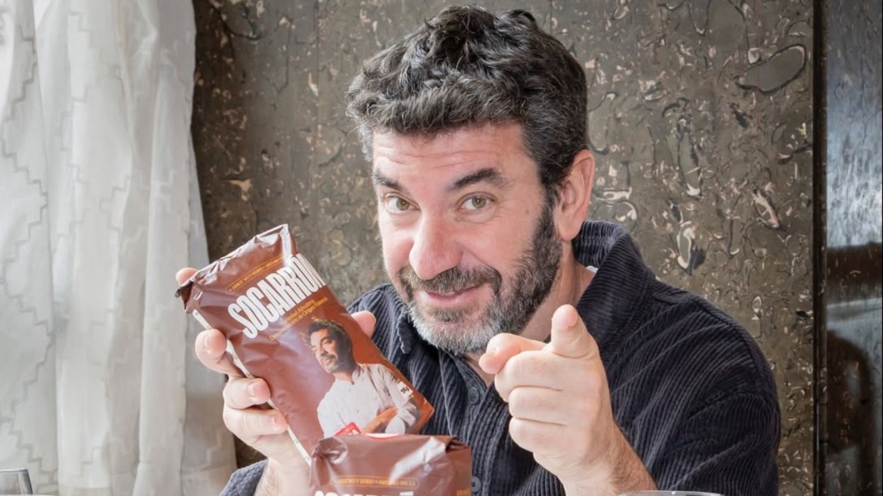 Arturo Valls descubre los restaurantes que más suele frecuentar de La Latina 