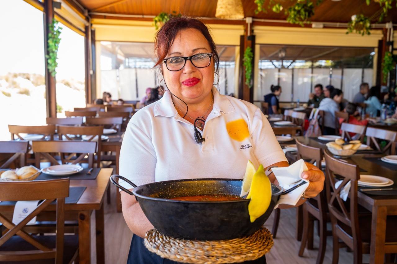 Arroz caldoso en el solete El Portugué en Isla Cristina (Huelva)