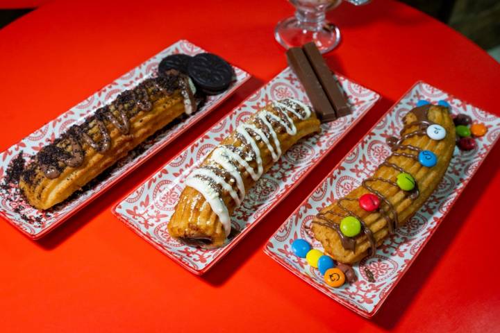 Churros rellenos de 'Mario' en Isla Cristina (Huelva)