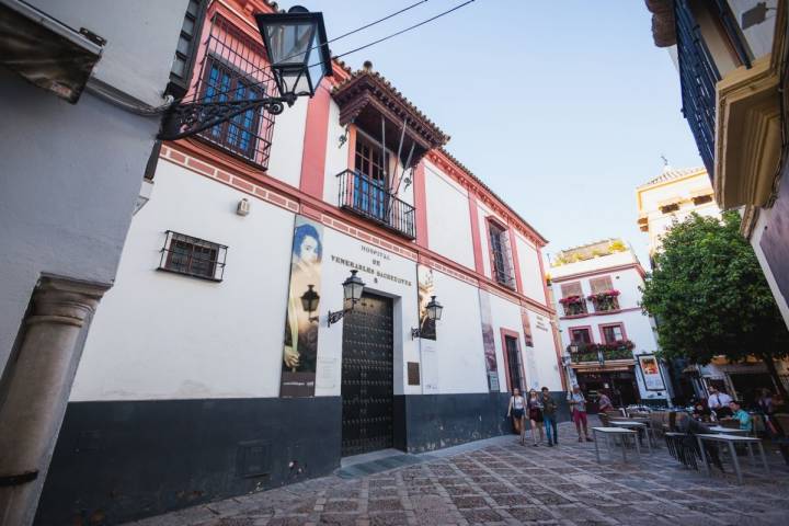 Exterior del Hospital de los Venerables, Sevilla.