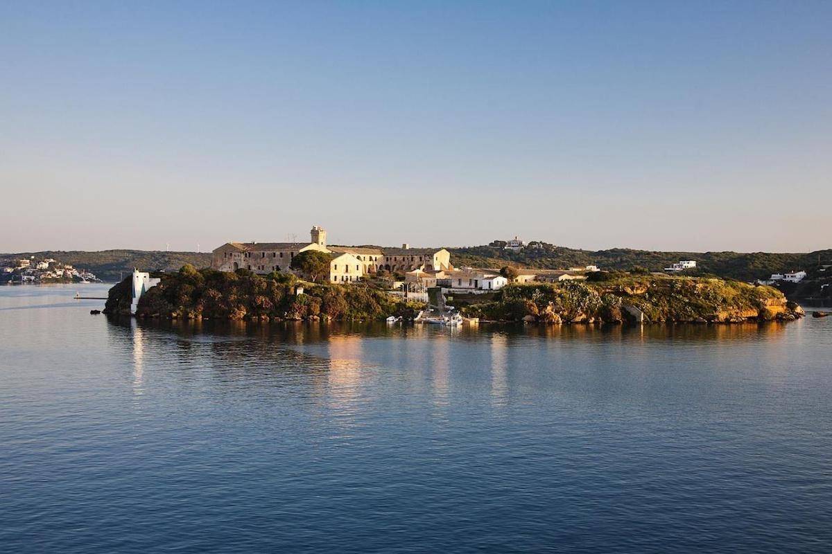 Maó, el puerto más deseado