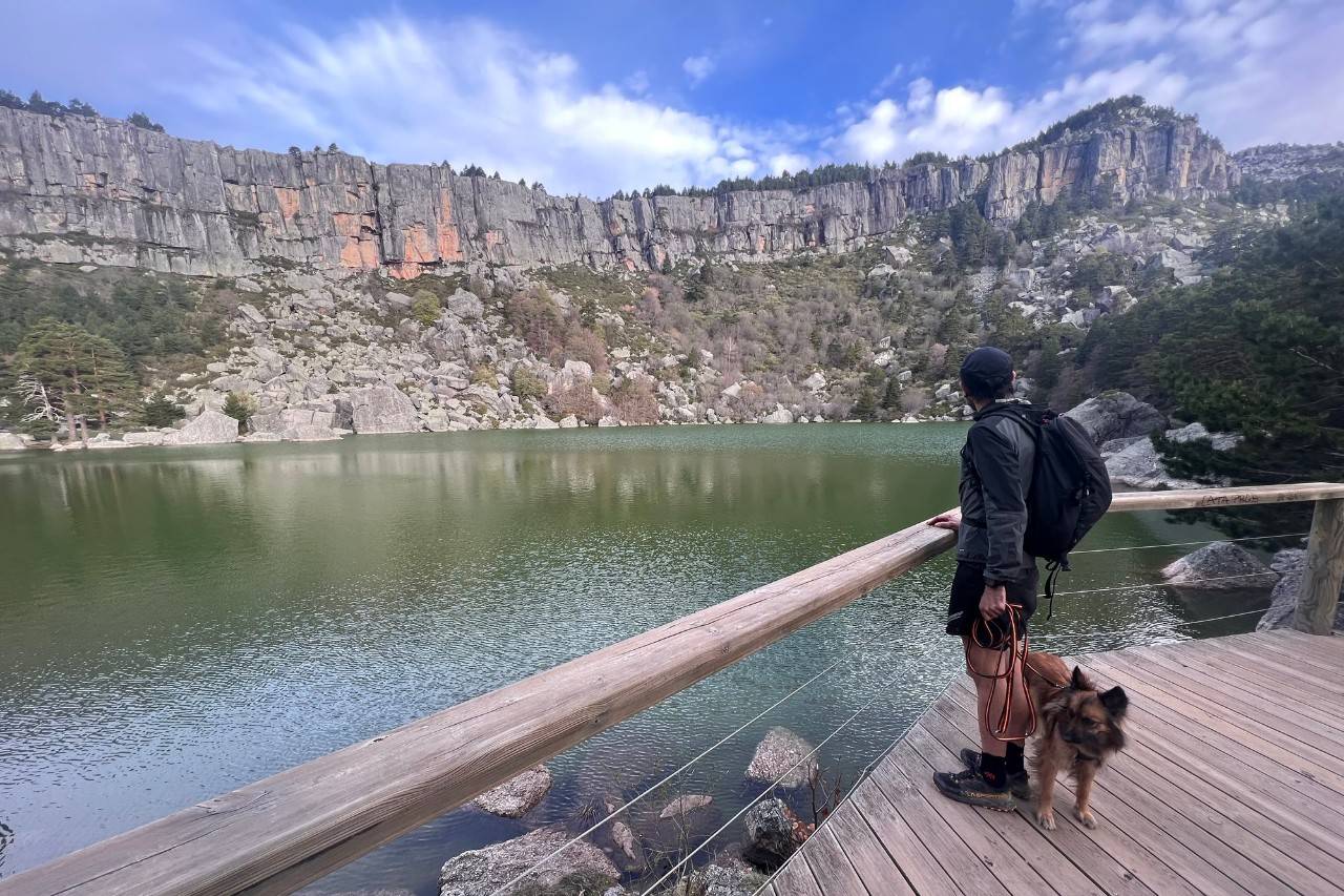 A los glaciares milenarios con compañía canina