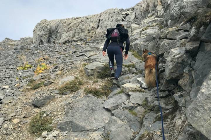 Subida por la pared a la cima de El Espigüete