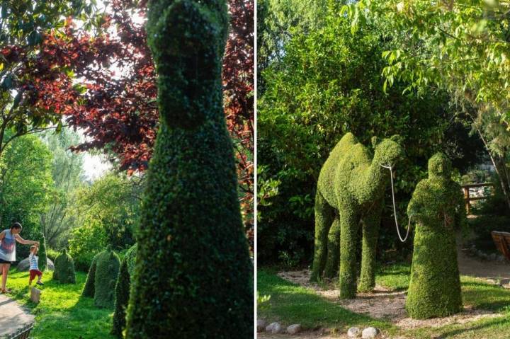 Nessie, el monstruo del Lago Ness, es una de las esculturas más llamativas del bosque.