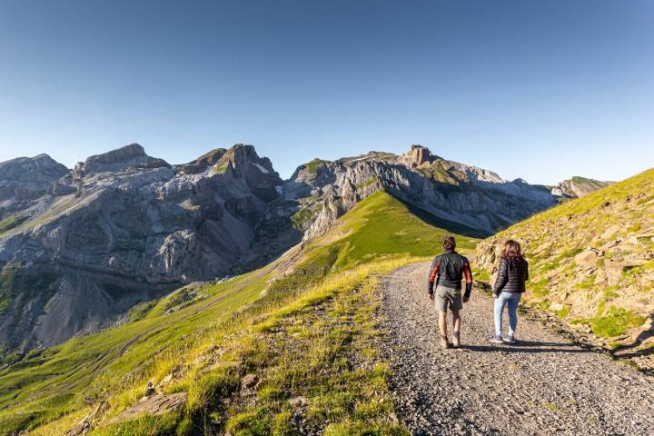 Las excursiones parten cada día de un pueblo distinto