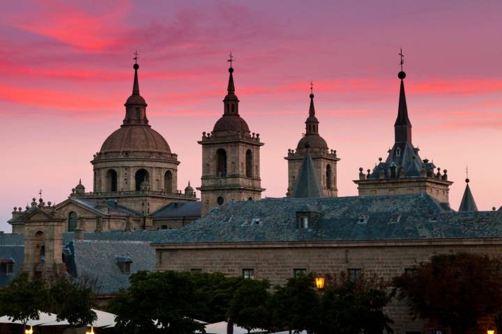 Atardecer en el Monasterio. Foto: shutterstock.