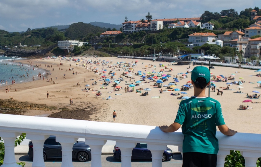 Surf, secuoyas, prehistoria, leyendas y hasta arquitectura