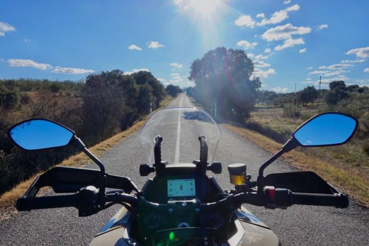 Moto por el Parque Nacional de Cabañeros