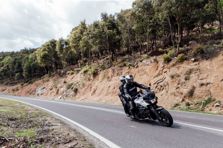 30/5/2019. La Selva, Gerona. Ruta en moto Montseny. Parque natural del Montseny  por la GIV-5201. Curvas, curvas y más curvas. Foto de César Cid.