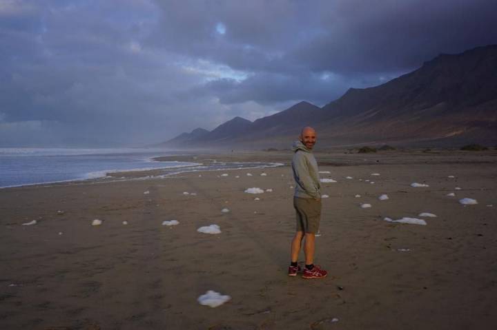 En la playa de Cofete, en pleno Parque Natural de Jandía, en Fuerteventura. Foto: Instagram