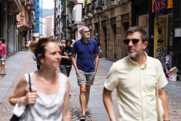 En ruta por Bilbao con Mikel López Iturriaga: paseo por el centro de Bilbao