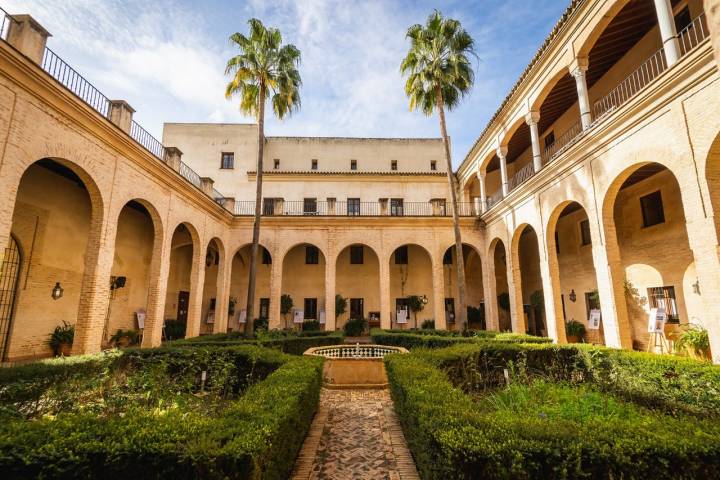 El Palacio de los Marqueses de la Algaba.