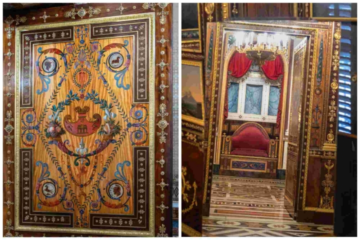 La famosa puerta del Salón Platino; y el espejo que refleja el “trono-retrete”, con cañerías y depósito de agua.
