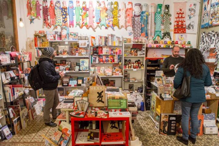 Desde esta tienda se puede curiosear en la cultura nipona durante horas.