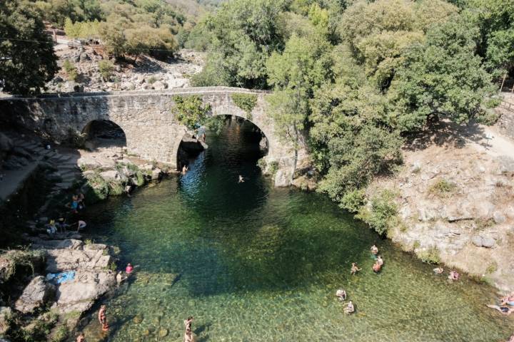 Puente Garganta de Cuartos en La Vera.