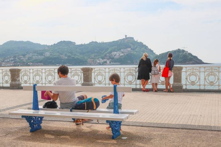 Donosti de banco en banco - Paseo de la Concha