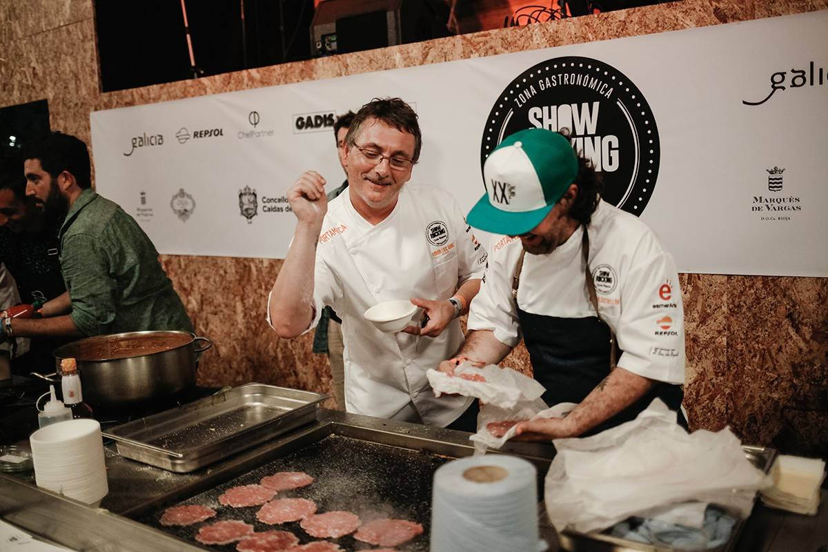 Camaradería, mezcal y tapas top en el festival de los cocineros