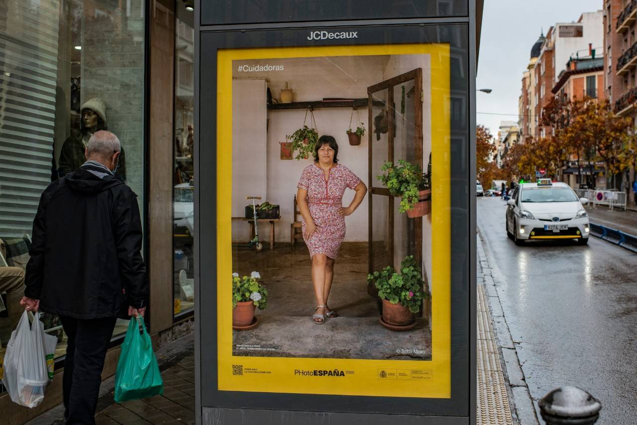 PhotoEspaña e Igualdad sacan el arte a la calle