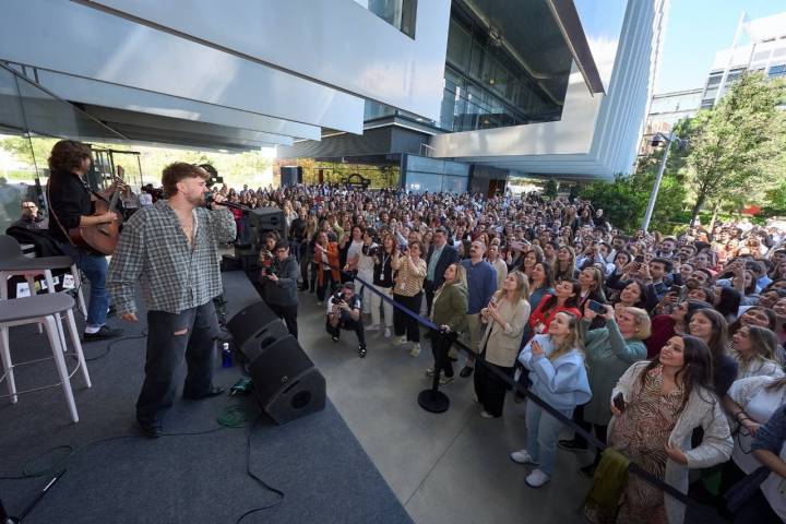 El artista Dani Fernández en el Campus de Repsol de Madrid