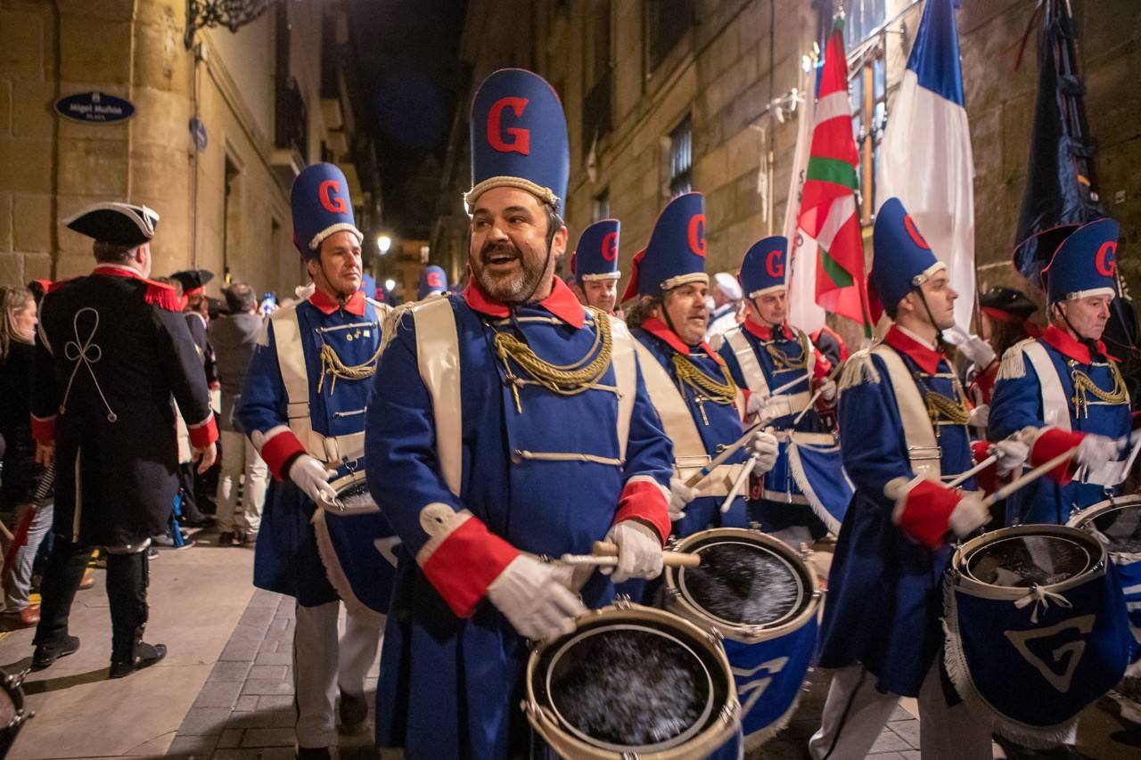 Homenaje a la Tamborrada