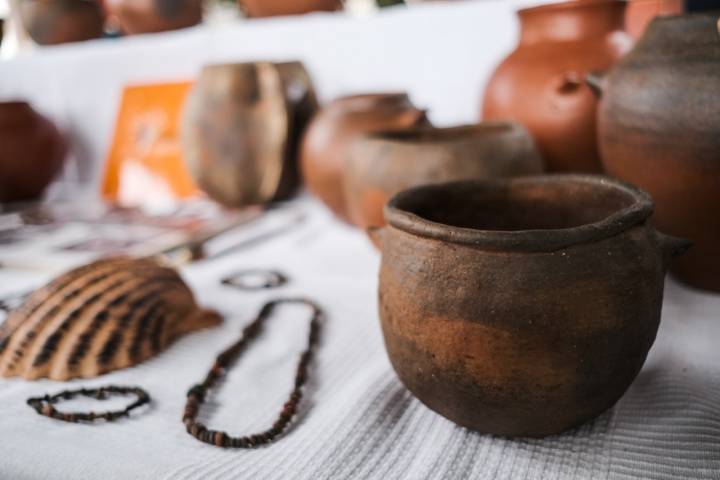 Muestra de la cerámica popular canaria de Aquilino.