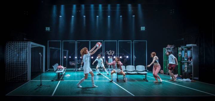 Escena de 'Playoff', de La Joven Compañía. Foto: David Ruano.
