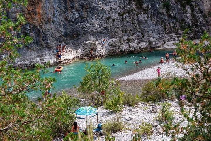 Pozas del río Ara pozas del puente gente