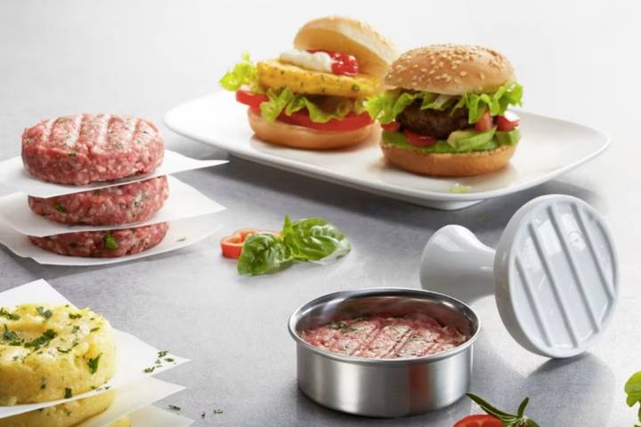 Una prensa para hacer mini burgers.