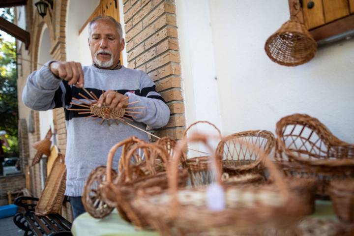 El mimbre, o la mimbre, de Bermúdez viene de Cuenca o Salamanca y es de cultivo.