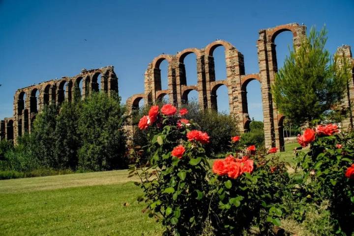 El Acueducto de los Milagros, en Mérida. Foto: Hugo Palotto