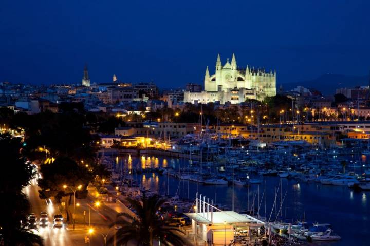 Una joya única que brilla cada noche. Foto: Shutterstock.