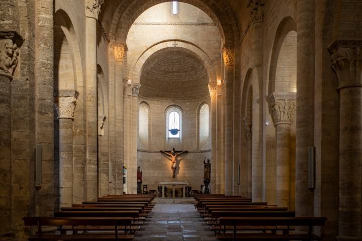 Interior San Martín Frómista