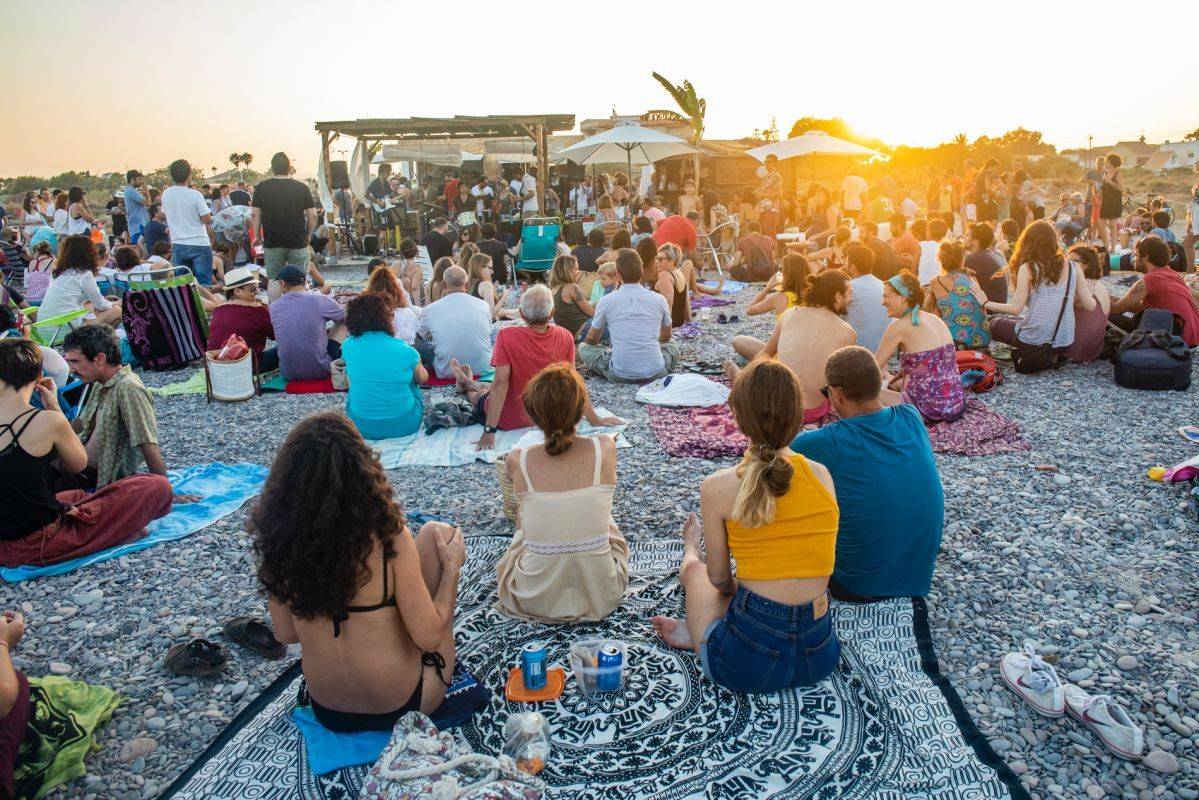 Seis chiringuitos para estirar el verano en Valencia