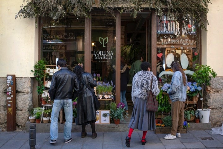 Además de vender flores, esta tienda organiza talleres.