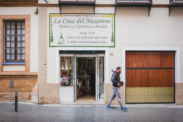 'La Casa del Nazareno', en la calle Matahacas, desde 1979.