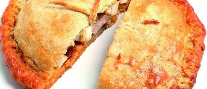 Pastel de los Santos.
