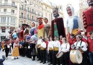 Pasacalles durante las fiestas de San Isidro. / Cedida por: Ayto. de Madrid.