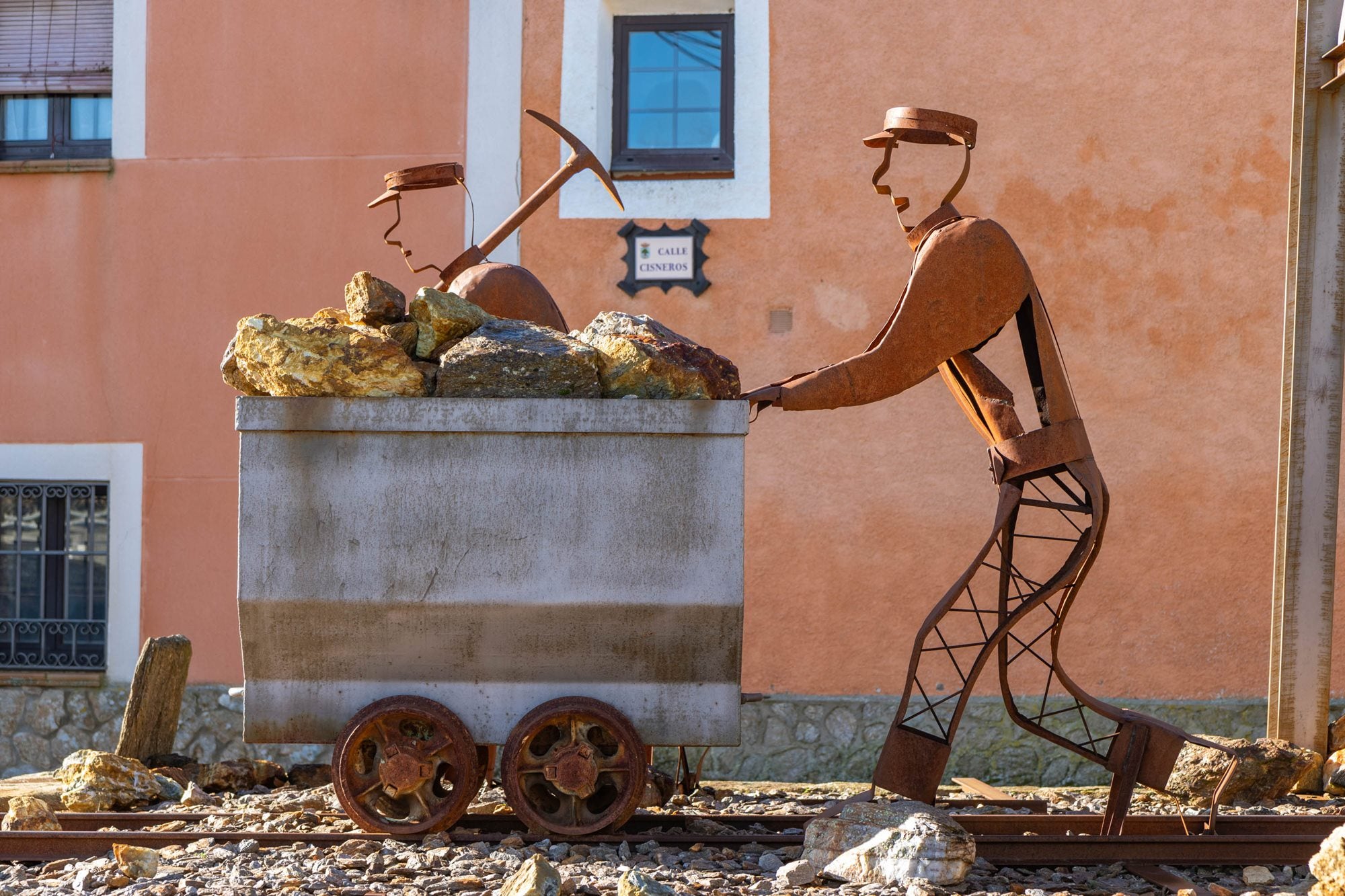 Aunque las minas son historia, el pueblo homenajea ese momento de su historia.