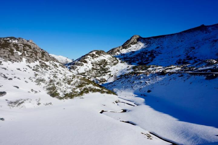 Paisaje montañoso del entorno de San Isidro.