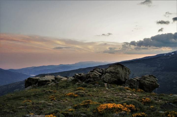 Ascenso al Mulhacén: Atardecer en el Barranco de Poqueira