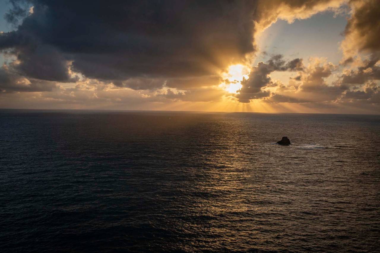 La última puesta de sol que alucina hasta a los premios Nobel